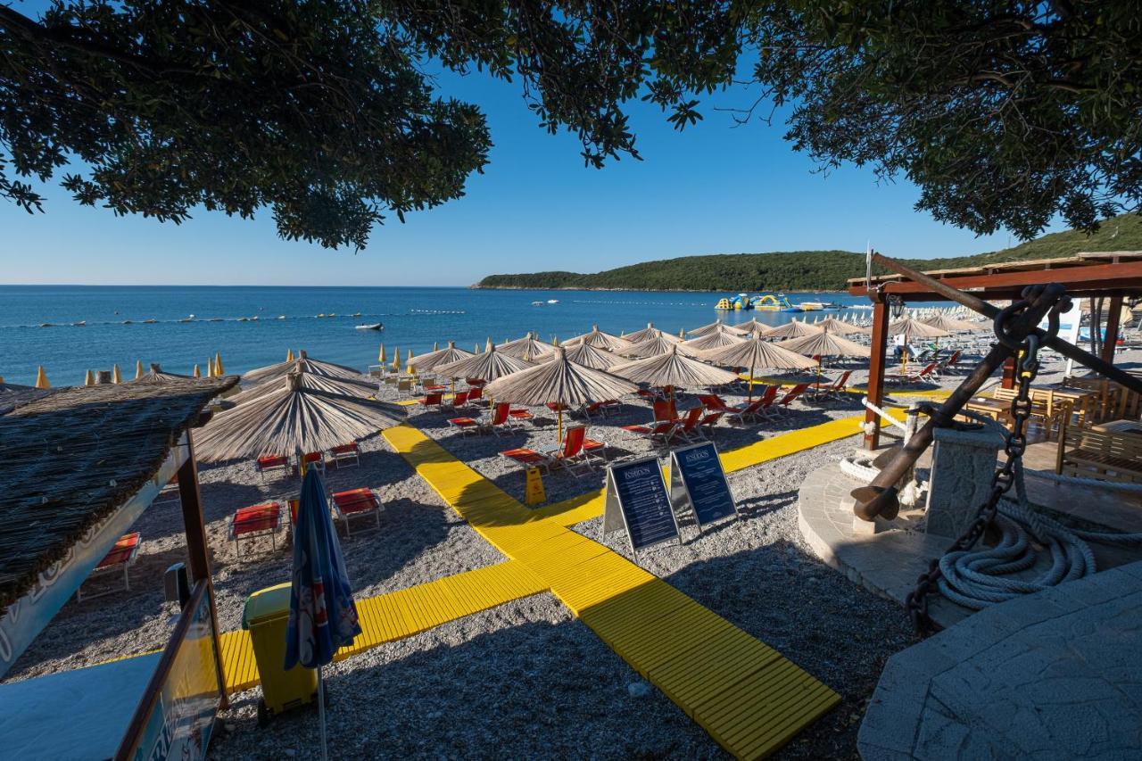 Poseidon The Beach Hotel Будва Экстерьер фото