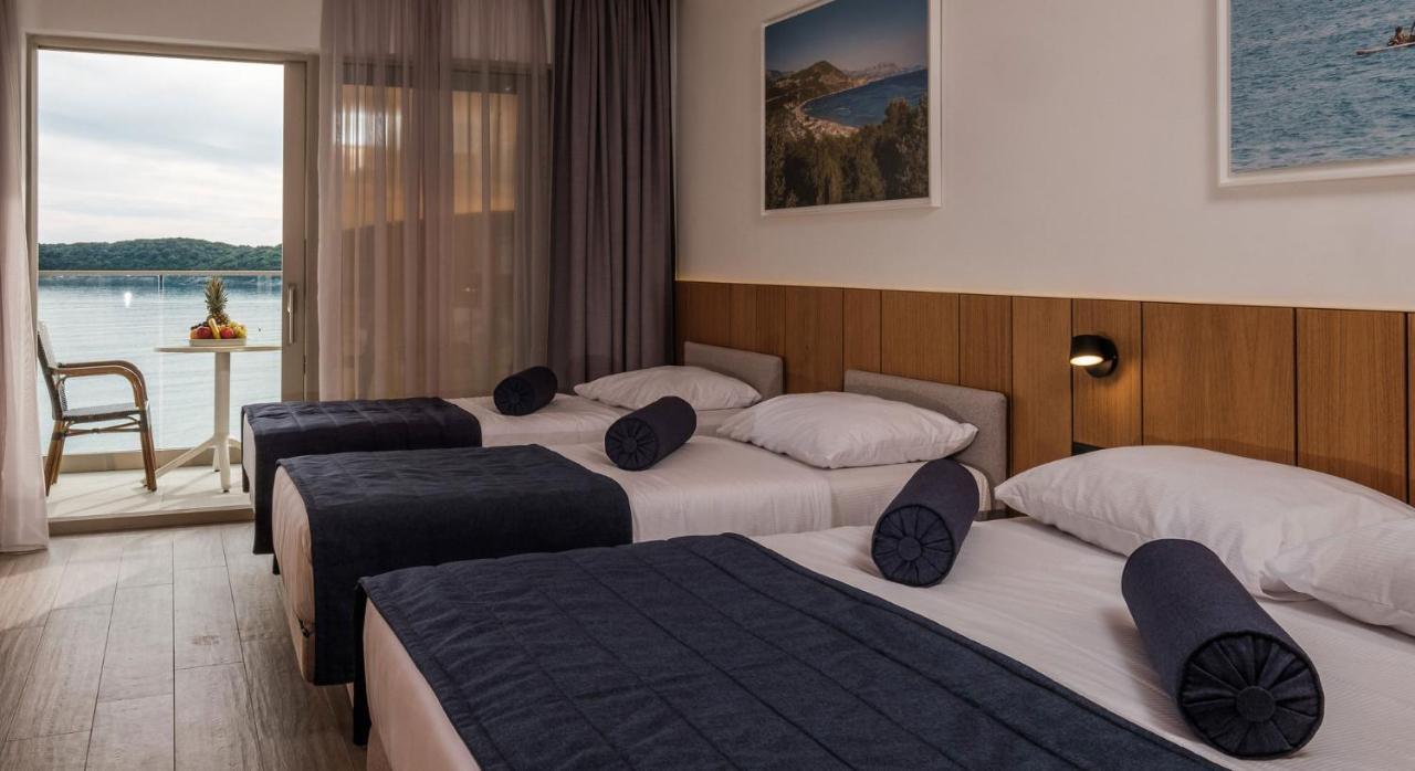 Poseidon The Beach Hotel Будва Экстерьер фото