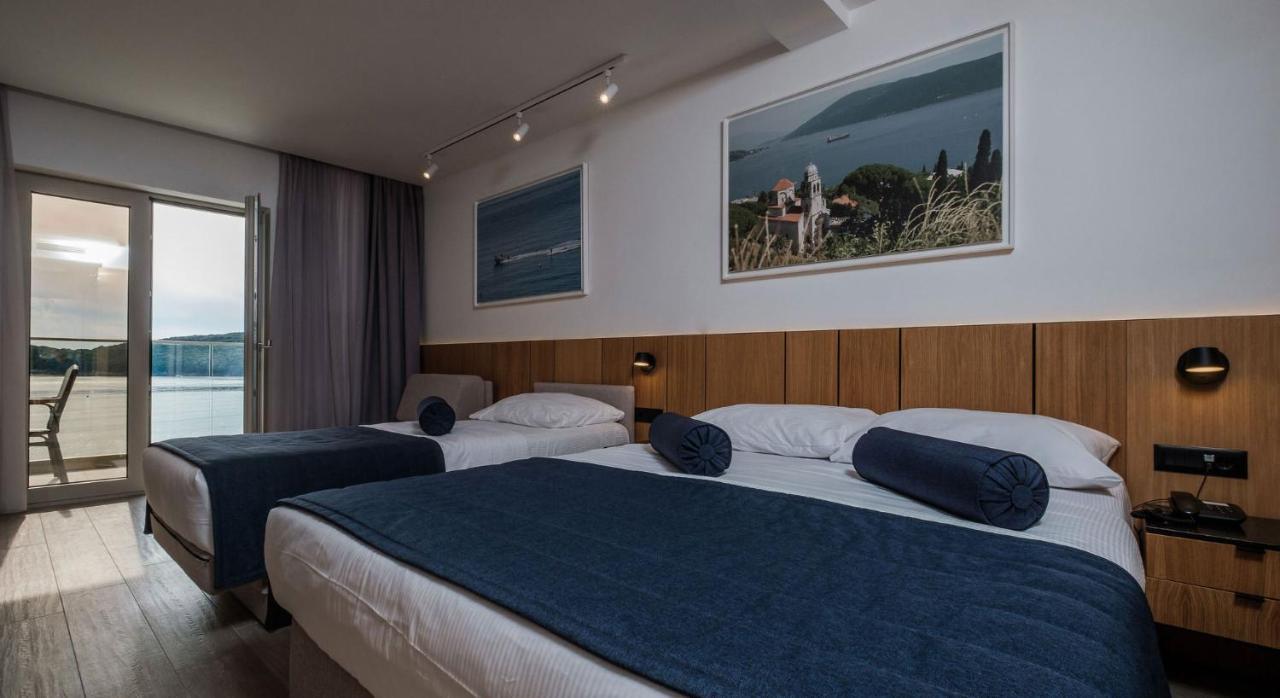 Poseidon The Beach Hotel Будва Экстерьер фото