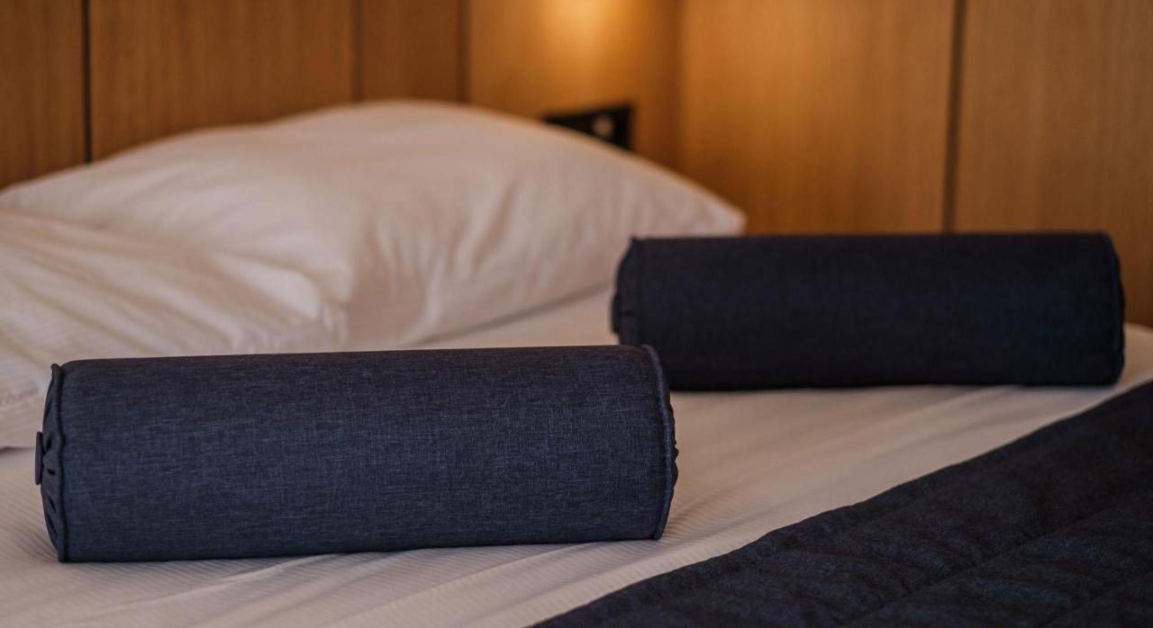 Poseidon The Beach Hotel Будва Экстерьер фото